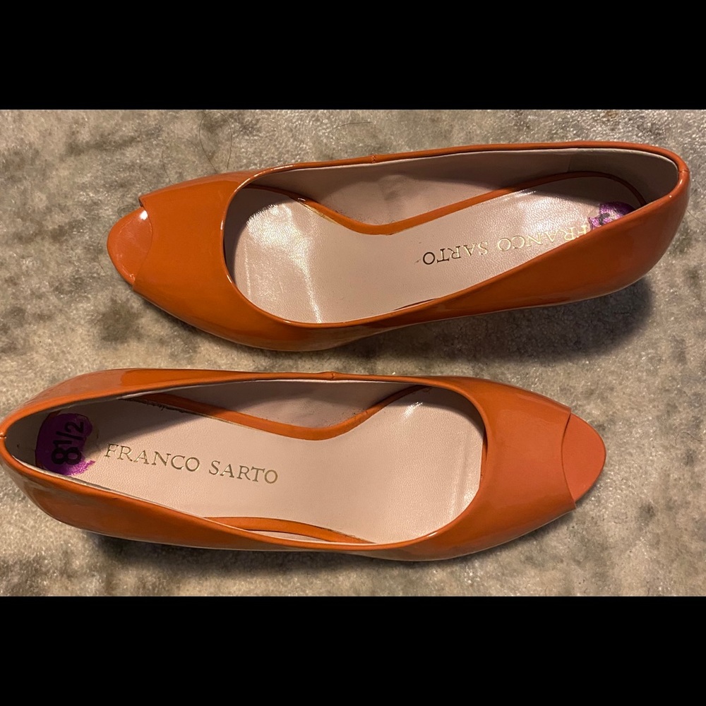 Franco Sarto Wedges, Orange & Gold, s8.5